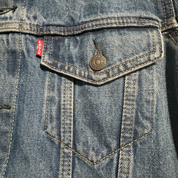 ✂️✂️ Final Reduction unless bundled New With Tags. Levi’s Jacket - Picture 7 of 11